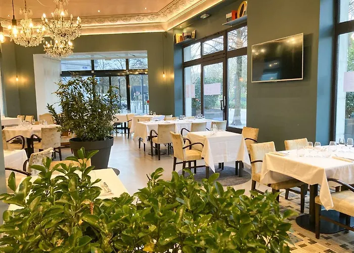 Hotel L'Univers Reims